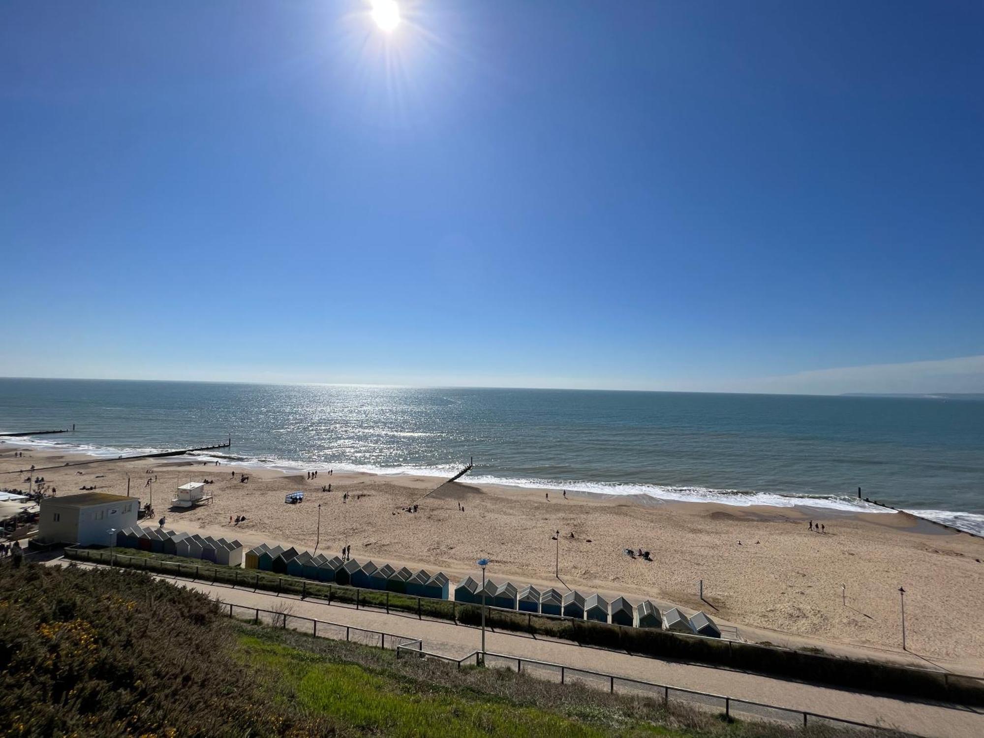 The Retreat - Large Luxury Apartment, Two Mins From Beach Bournemouth Exterior photo